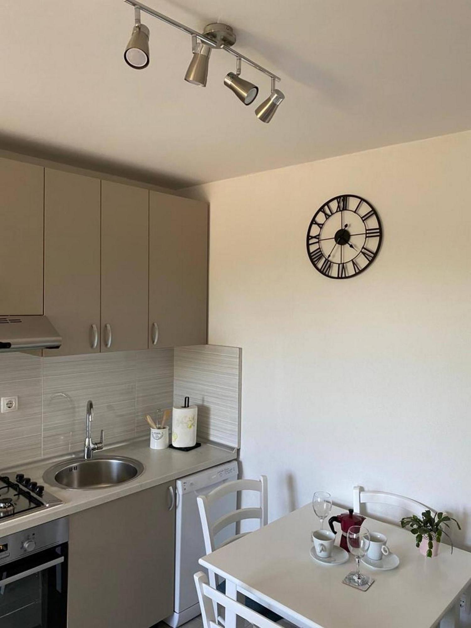 Rural Apartment Ante Drnis Luaran gambar