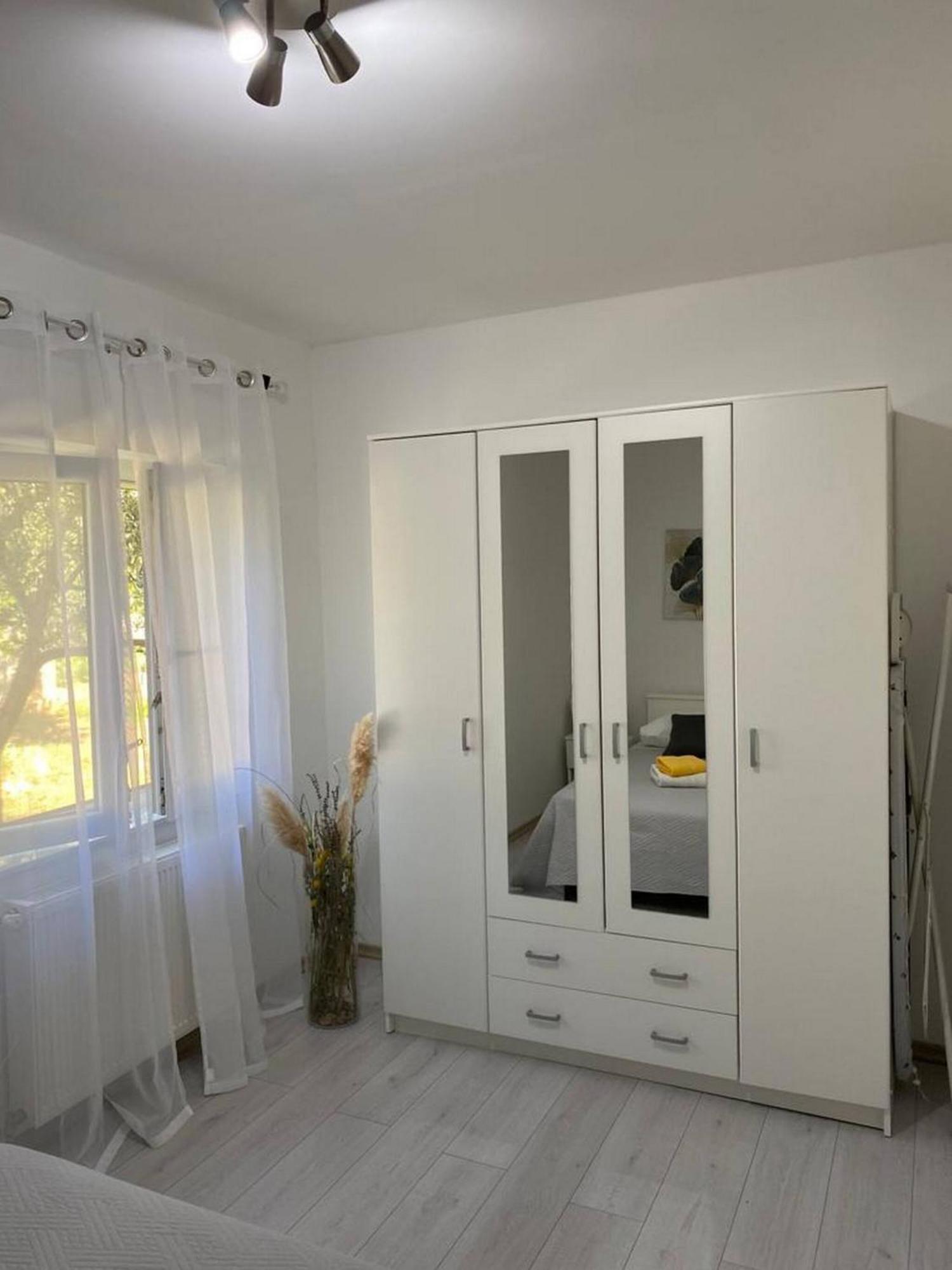 Rural Apartment Ante Drnis Luaran gambar